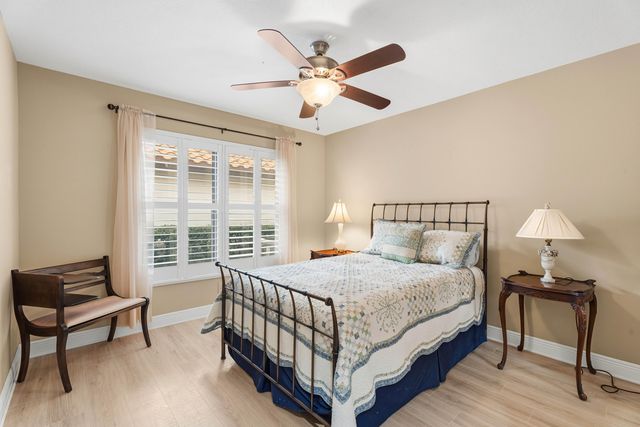 2802 SW Mariposa Circle, Palm City, FL 34990