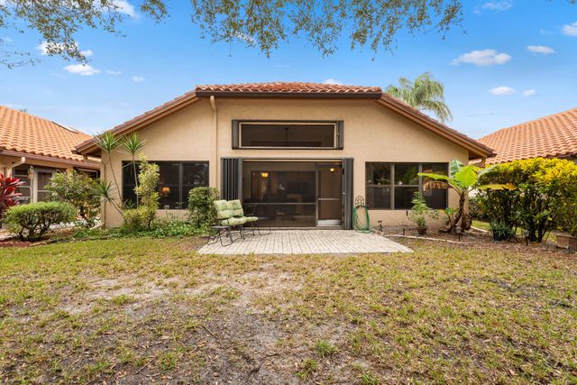 2802 SW Mariposa Circle, Palm City, FL 34990