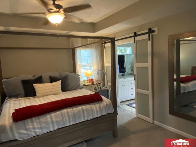 1511 Platinum Drive, Crescent, IA 51526