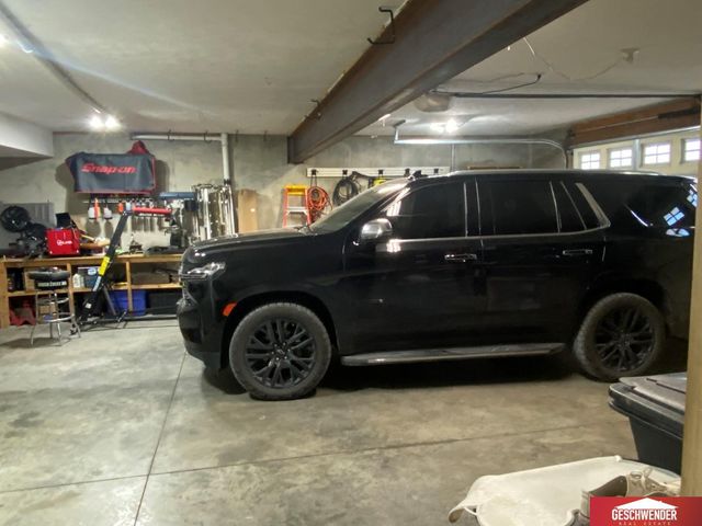 1511 Platinum Drive, Crescent, IA 51526