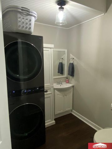 1511 Platinum Drive, Crescent, IA 51526