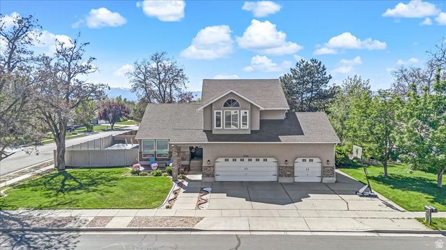 11134 S PRESCOTT DR, Sandy, UT 84093