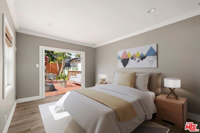 2011 Stearns Drive, Los Angeles, CA 90034