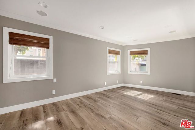 2011 Stearns Drive, Los Angeles, CA 90034