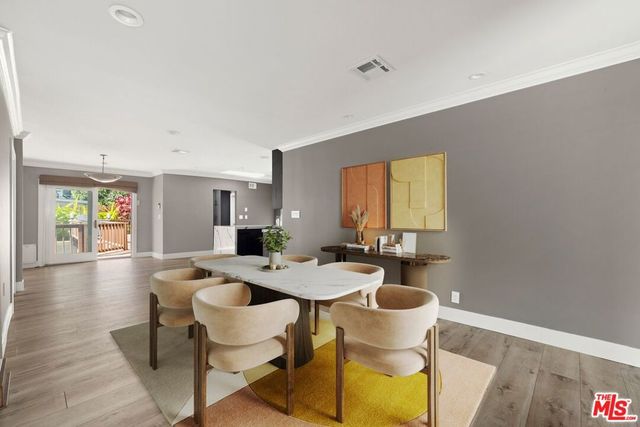 2011 Stearns Drive, Los Angeles, CA 90034