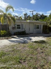 195 West Court, Melbourne, FL 32904