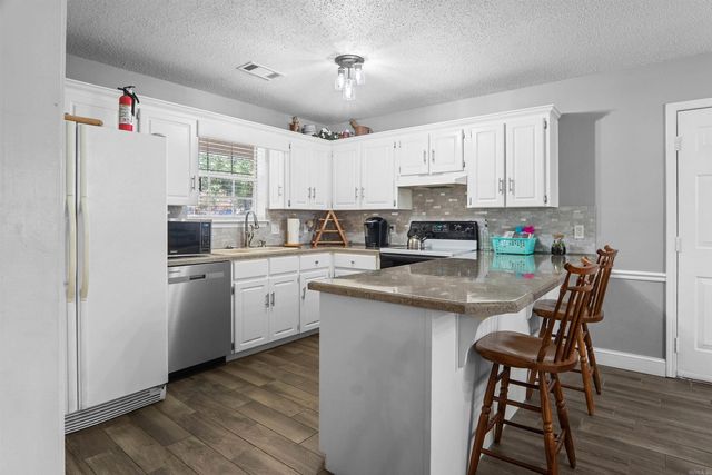 24 Timber Lane, Cabot, AR 72023