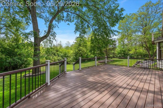 46501 Pickford Street, Northville Township, MI 48168