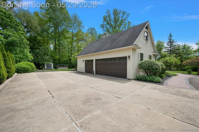 46501 Pickford Street, Northville Township, MI 48168