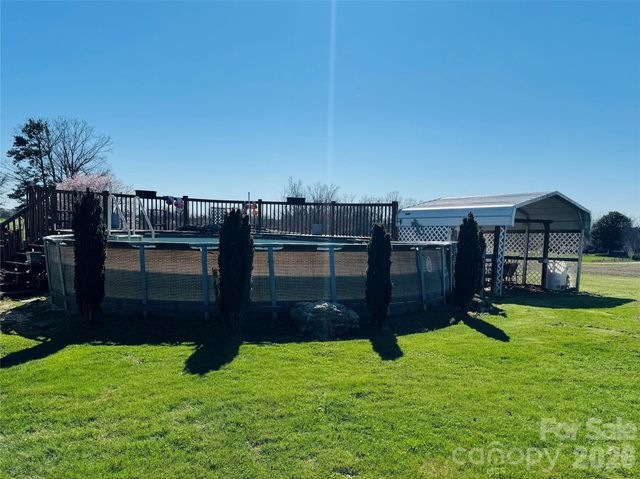 824 Baxter Road, Cherryville, NC 28021