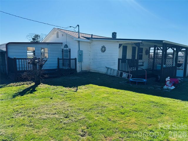 824 Baxter Road, Cherryville, NC 28021