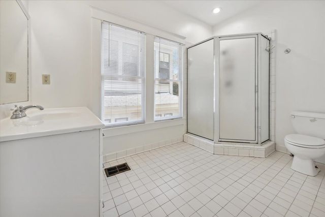 1391 VINTON AVE, Memphis, TN 38104