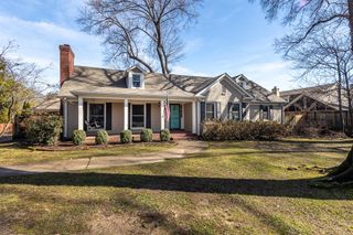 500 COLONIAL RD, Memphis, TN 38117