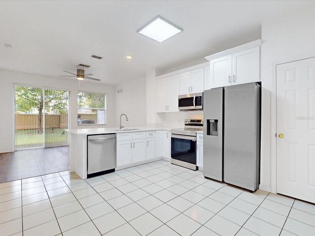 7627 LONG ISLAND DRIVE, Kissimmee, FL 34747