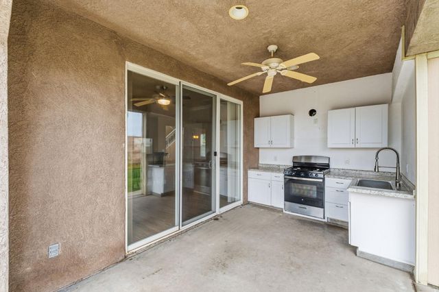 745 E Esraelian Ave, Fowler, CA 93625