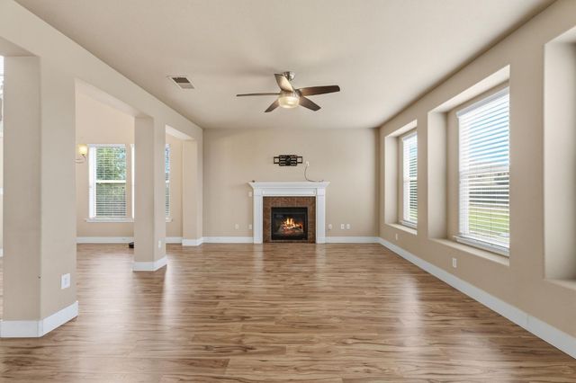 745 E Esraelian Ave, Fowler, CA 93625