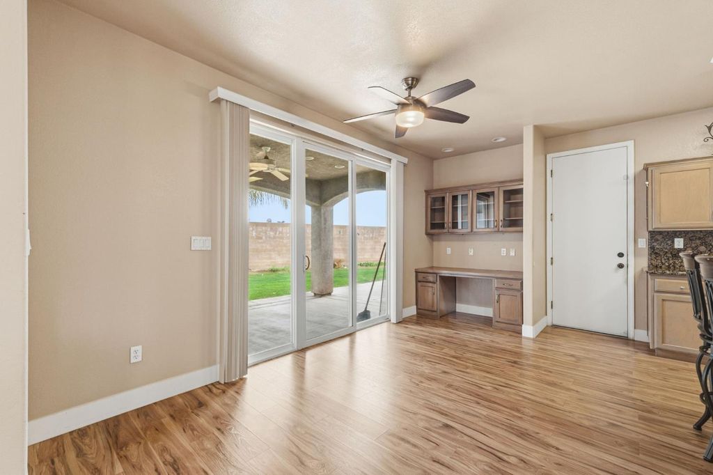 Image 21 of property listing at 745 E Esraelian Ave, Fowler, CA 93625