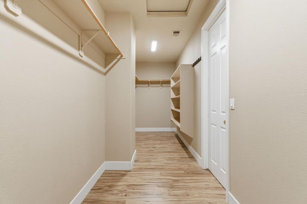 Image 36 of property listing at 745 E Esraelian Ave, Fowler, CA 93625