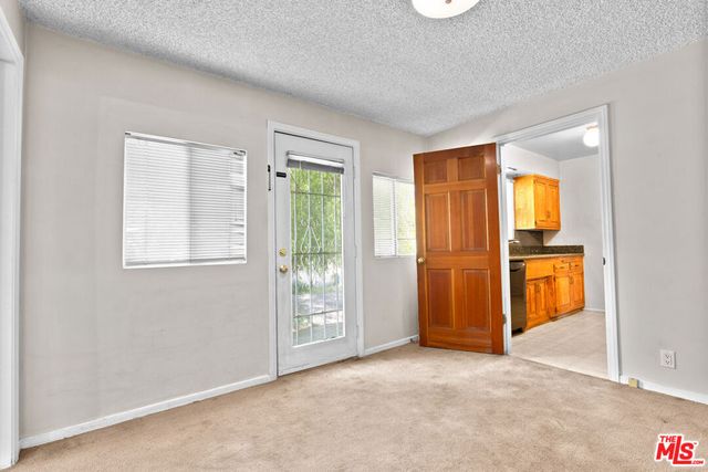 10309 Mcvine Avenue, Sunland, CA 91040