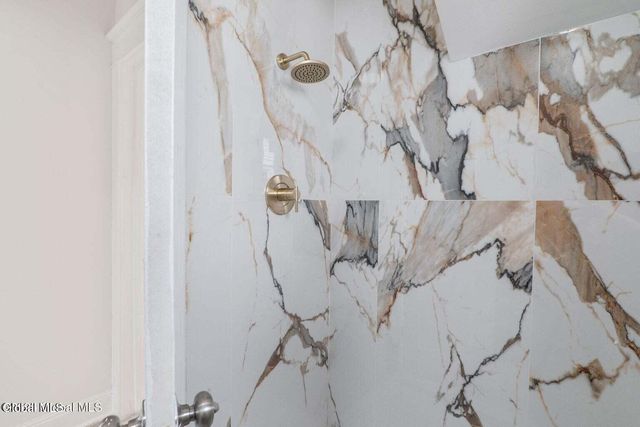 22 Fairlawn Avenue, Albany, NY 12203