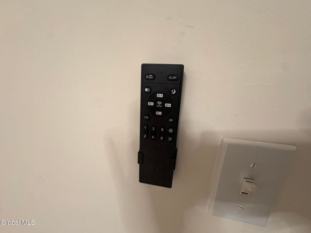 22 Fairlawn Avenue, Albany, NY 12203