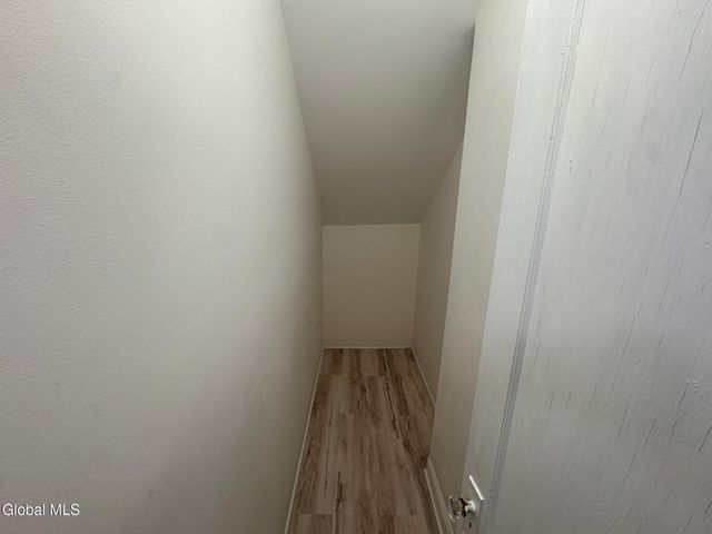 22 Fairlawn Avenue, Albany, NY 12203