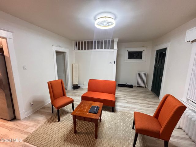 22 Fairlawn Avenue, Albany, NY 12203