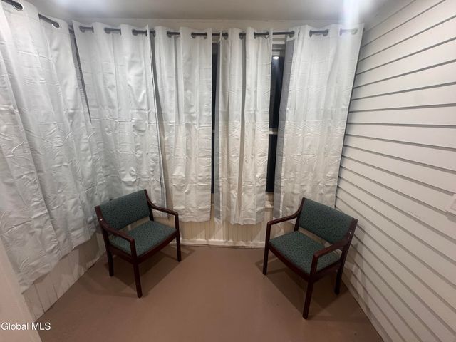 22 Fairlawn Avenue, Albany, NY 12203