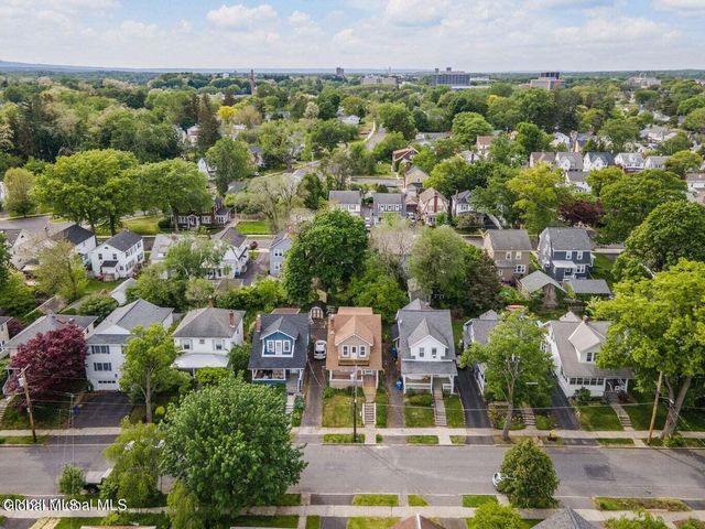 22 Fairlawn Avenue, Albany, NY 12203