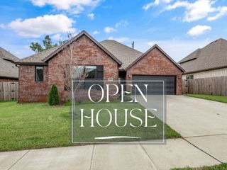 4402 SW Pawhuska Street, Bentonville, AR 72713