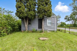 13500 Heyden Street, Detroit, MI 48223