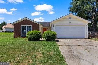 511 Lakecourt Drive, Mcdonough, GA 30253