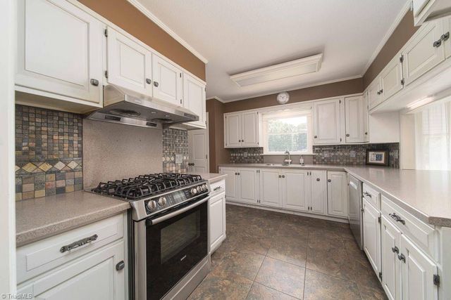726 Walkertown Guthrie Road, Walkertown, NC 27101