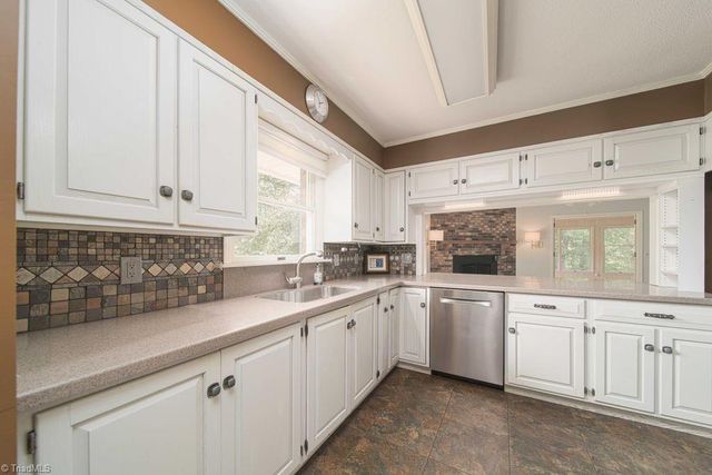 726 Walkertown Guthrie Road, Walkertown, NC 27101