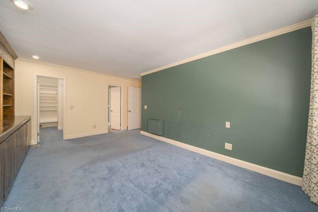 726 Walkertown Guthrie Road, Walkertown, NC 27101