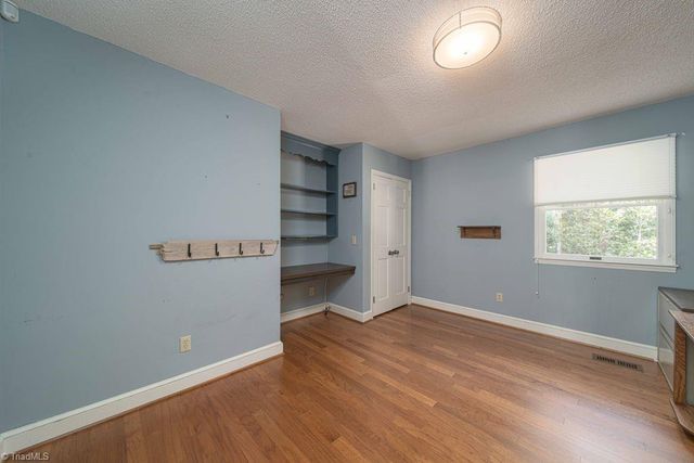 726 Walkertown Guthrie Road, Walkertown, NC 27101