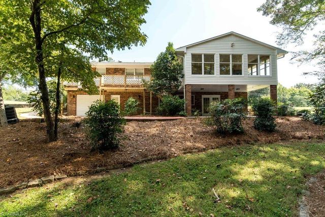 726 Walkertown Guthrie Road, Walkertown, NC 27101