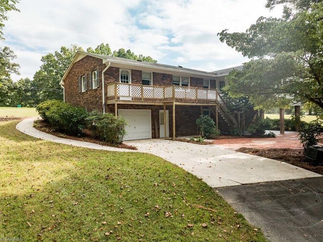 726 Walkertown Guthrie Road, Walkertown, NC 27101