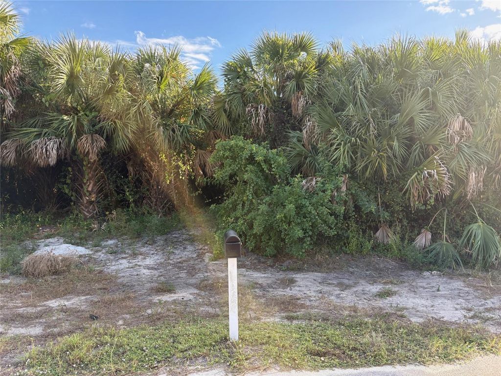 Image 1 of property listing at 18175 SUMMERDOWN AVENUE, Port Charlotte, FL 33948