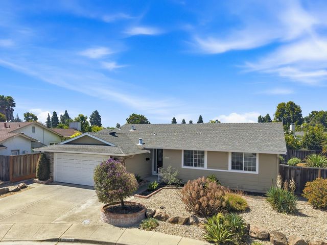 34427 Bacon Place, Fremont, CA 94555
