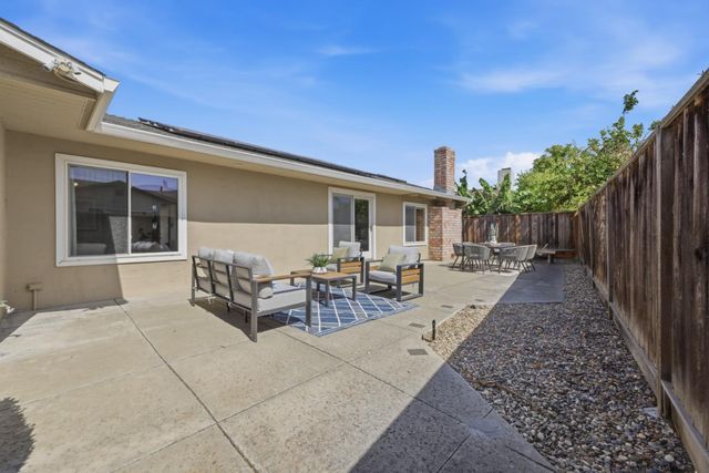 34427 Bacon Place, Fremont, CA 94555