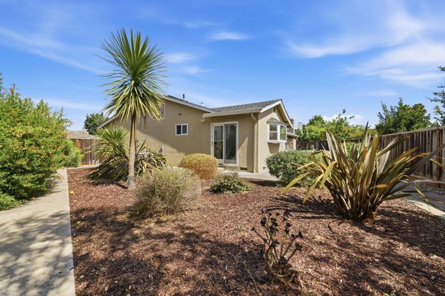 34427 Bacon Place, Fremont, CA 94555