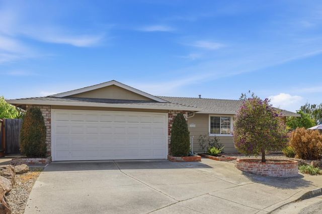 34427 Bacon Place, Fremont, CA 94555