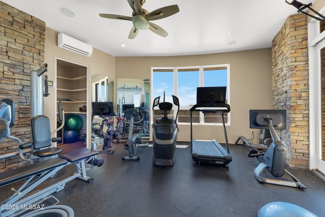 1893 Quiet Canyon Drive, Tucson, AZ 85718