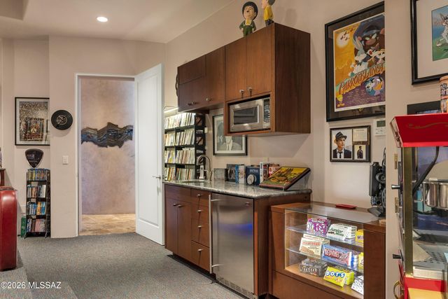 1893 Quiet Canyon Drive, Tucson, AZ 85718