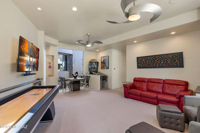 1893 Quiet Canyon Drive, Tucson, AZ 85718