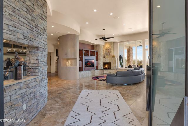 1893 Quiet Canyon Drive, Tucson, AZ 85718