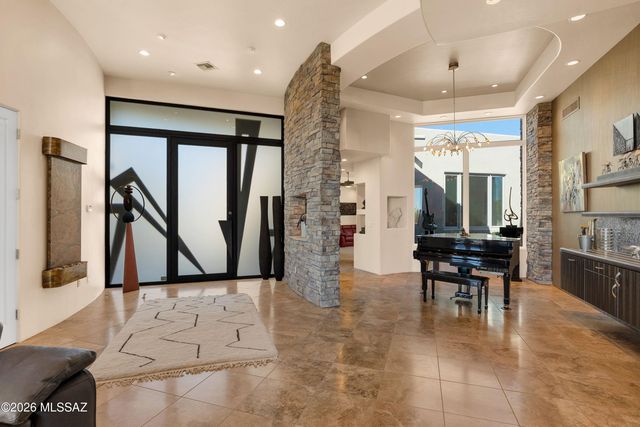 1893 Quiet Canyon Drive, Tucson, AZ 85718