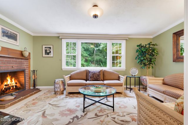 456 Brookside Avenue, Oakhurst, NJ 07755