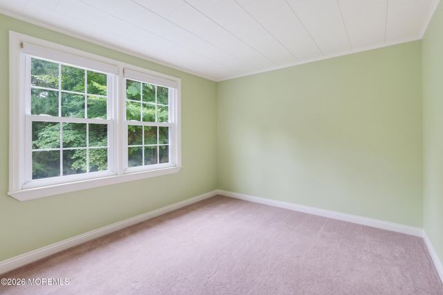 456 Brookside Avenue, Oakhurst, NJ 07755